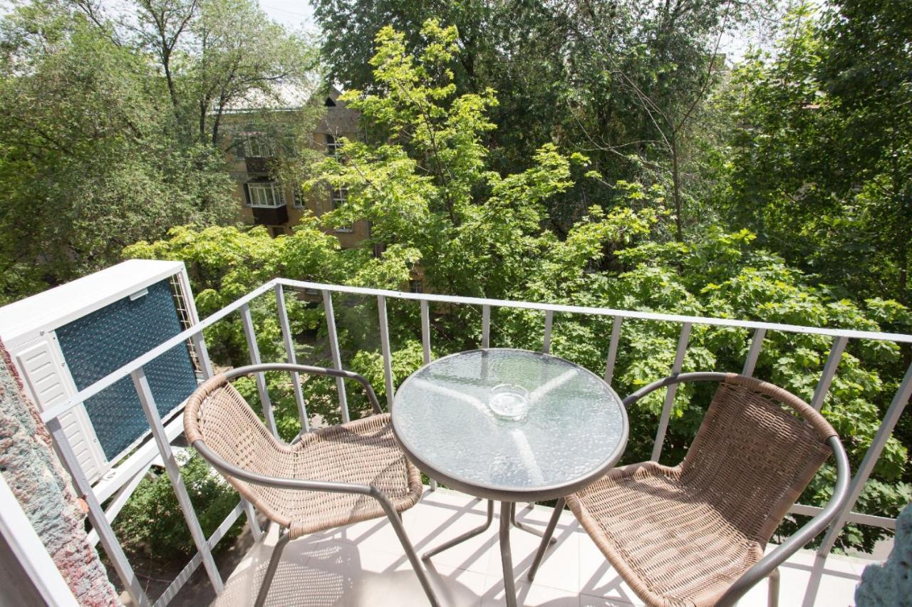 New Near Metro Yaroslava Mudroho, Universytet - Chernyshevska Str 95-1 Apartment