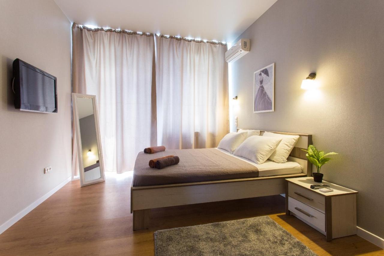 Apartment New Near Metro Yaroslava Mudroho, Universytet - Chernyshevska Str 95-1 Kharkiv