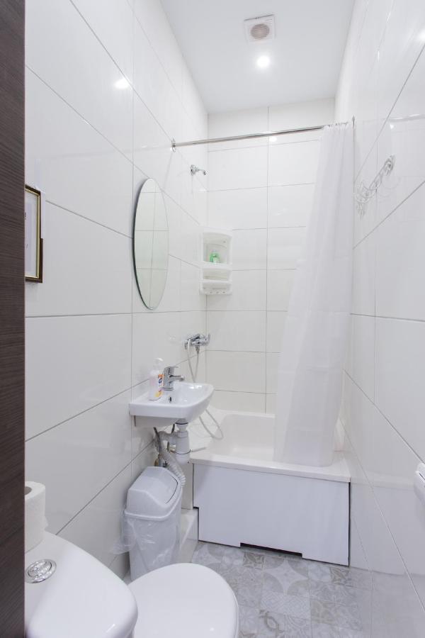 New Near Metro Yaroslava Mudroho, Universytet - Chernyshevska Str 95-1 Apartment *